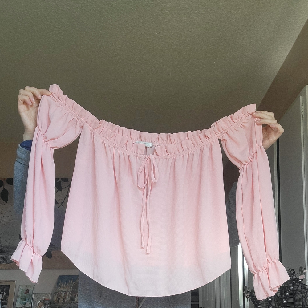 Elegant Pink Off-Shoulder Women's Top